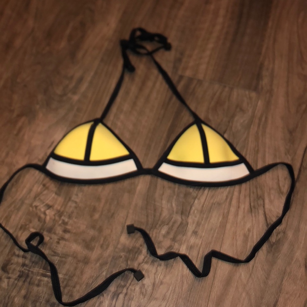 Traingl swim suit top yellow